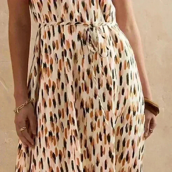 Twist-Neck Satin Midi Dress - Picture 9 of 12